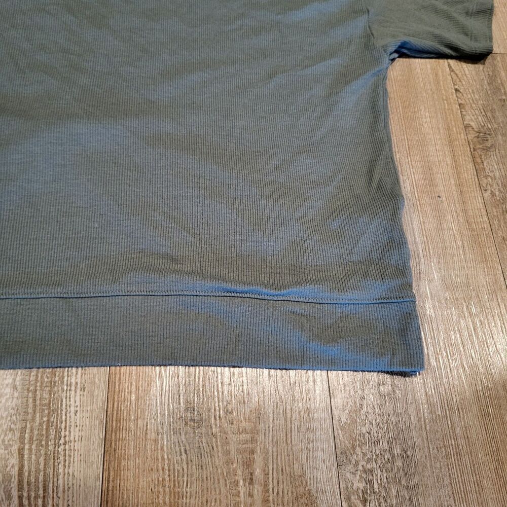 American Eagle Open Back Short Sleeved Yogo Top Womens Size Small - Picture 3 of 8